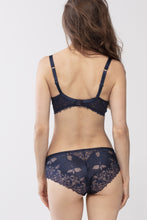 Load image into Gallery viewer, Mey Luxurious Full Cup Spacer Underwire Bra (Night Blue)
