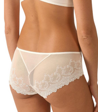 Load image into Gallery viewer, Empreinte Louise Matching Shorty
