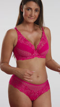 Load and play video in Gallery viewer, Prima Donna SS23 Disah Electric Pink Half Padded Plunge Underwire Bra
