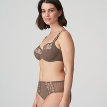 Load image into Gallery viewer, Prima Donna FW21 Lausanne Golden Shadow Full Cup Unlined Underwire Bra
