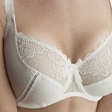 Load image into Gallery viewer, Empreinte Erin Full Cup Unlined Underwire Bra (Natural)
