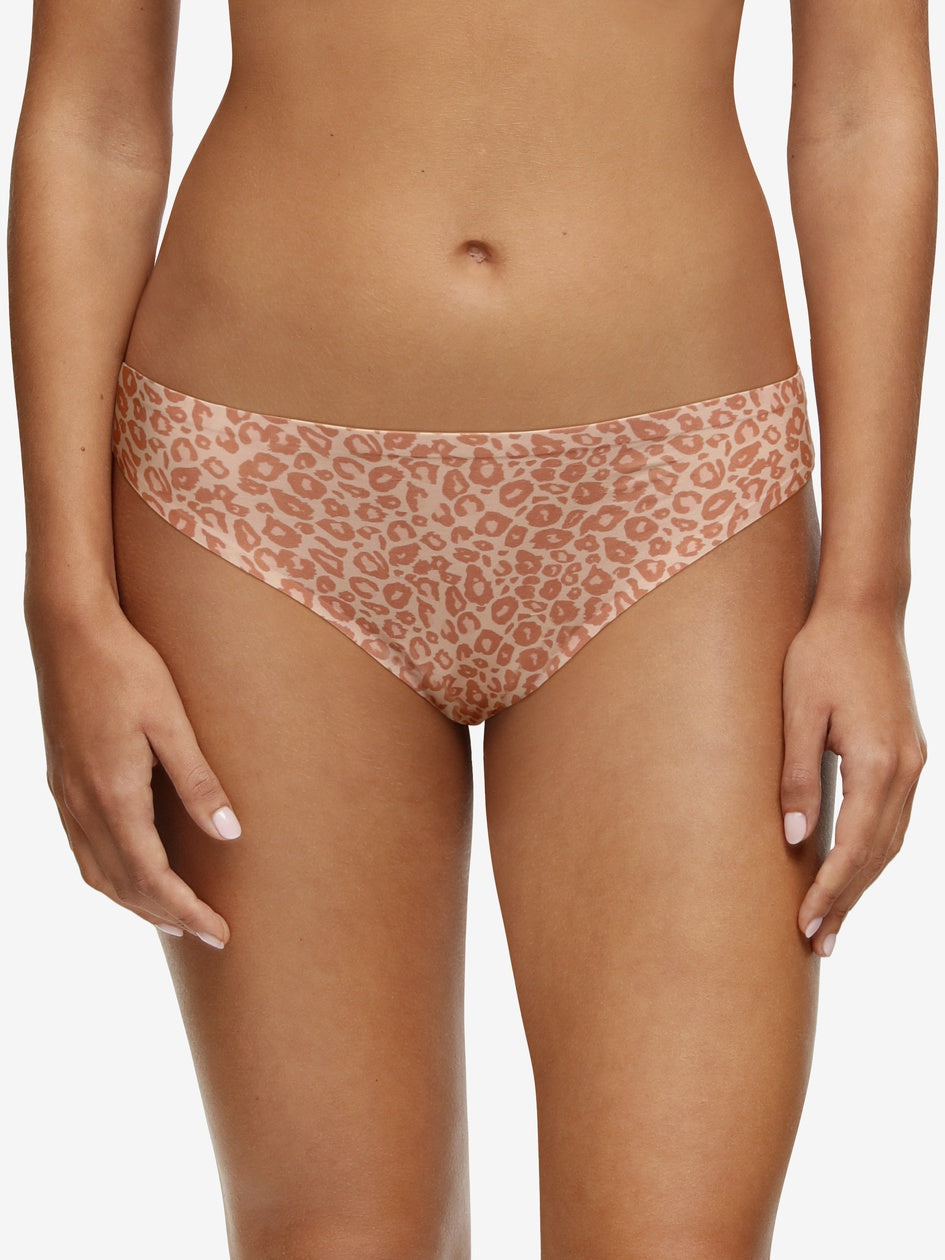 All Figure  Chantelle SoftStretch Full Brief