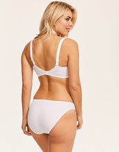 Load image into Gallery viewer, Prima Donna Deauville Basic White Underwire Full Cup Bra
