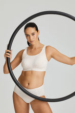 Load image into Gallery viewer, Prima Donna Sports The Gym Venus Wireless Non-Padded Convertible Sports Bra

