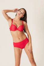 Load image into Gallery viewer, Marie Jo Avero Push-up Underwire Bra Basic Colours
