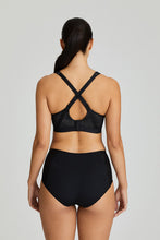 Load image into Gallery viewer, Prima Donna Sports The Game Black Padded Convertible Underwire Sports Bra

